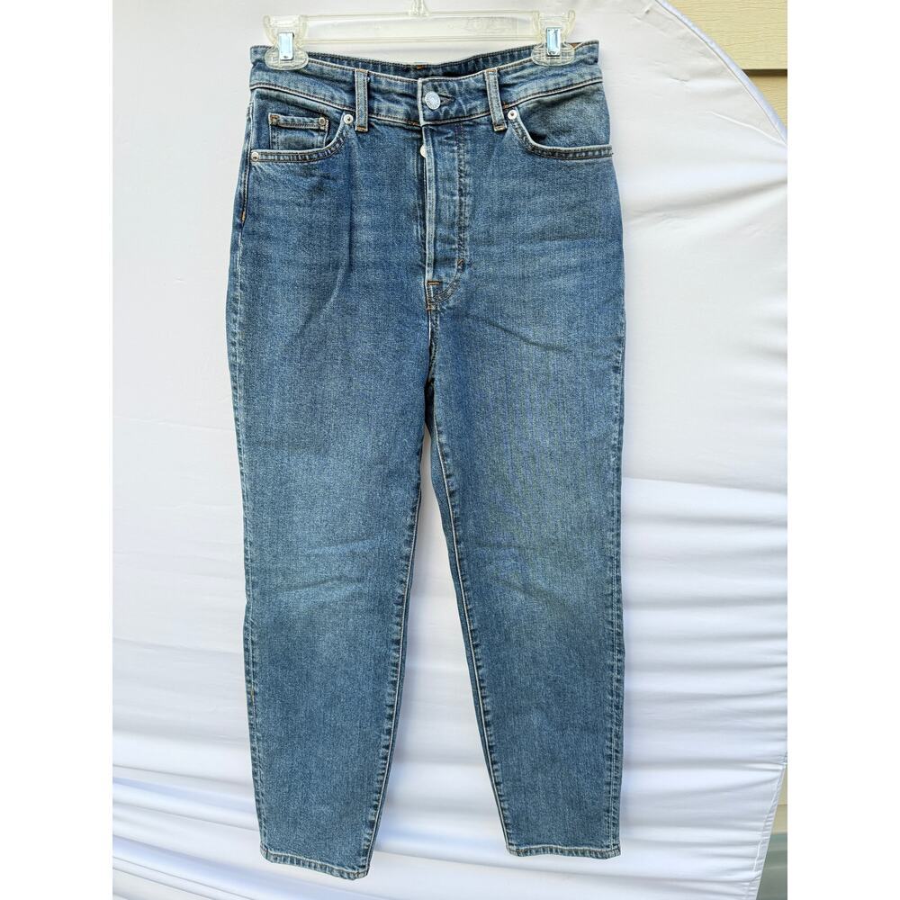 H&M &Denim Medium Wash High Waisted 99% Cotton Denim Mom Jeans Sz 4